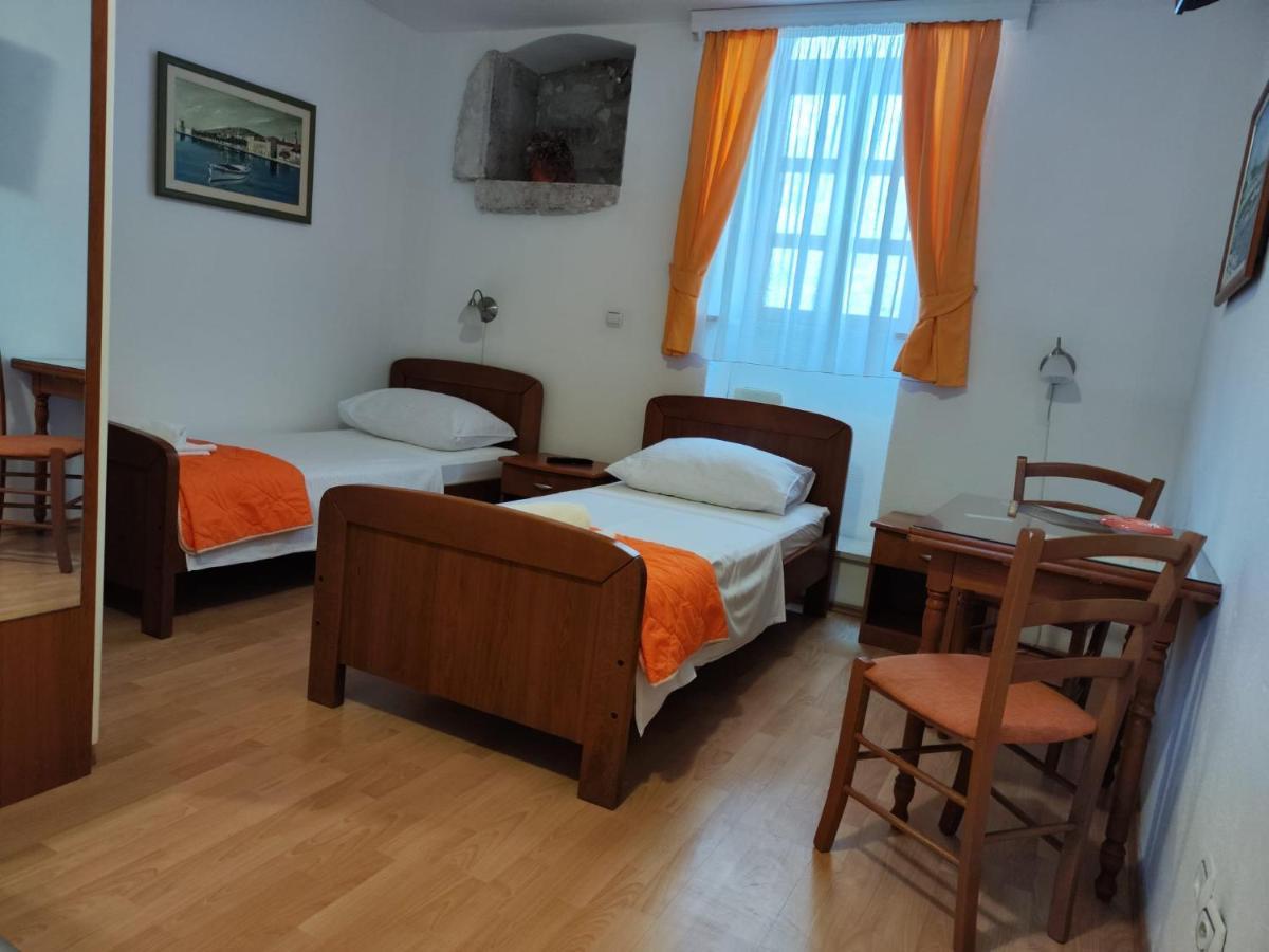 Maja Apartments Trogir Exterior photo