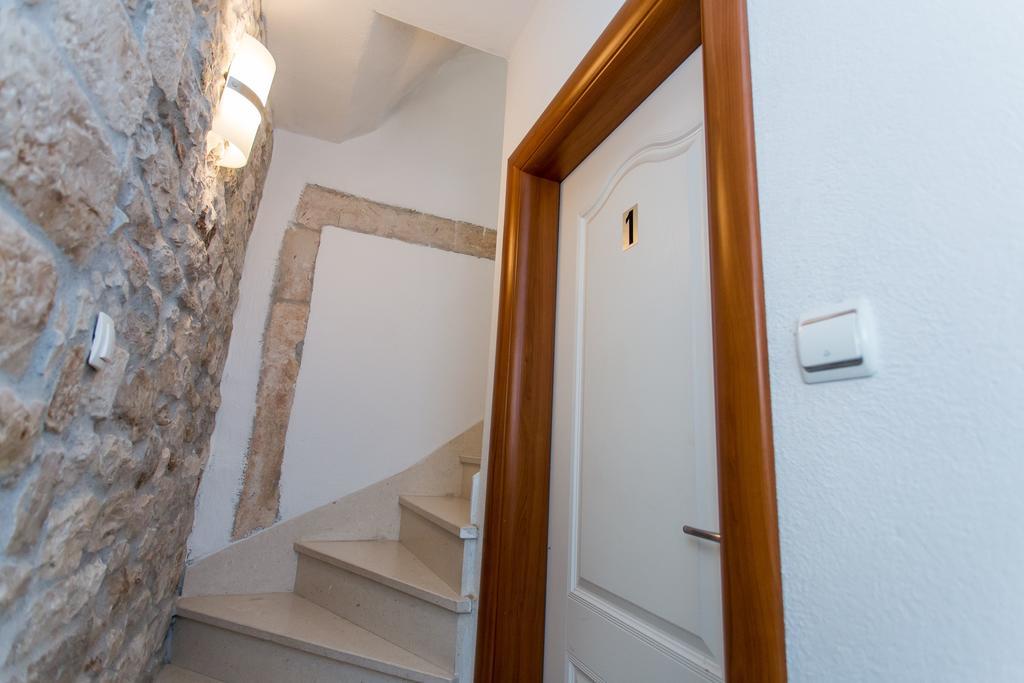 Maja Apartments Trogir Exterior photo