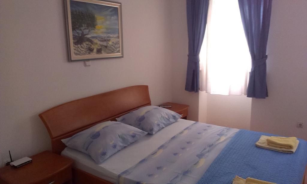 Maja Apartments Trogir Exterior photo